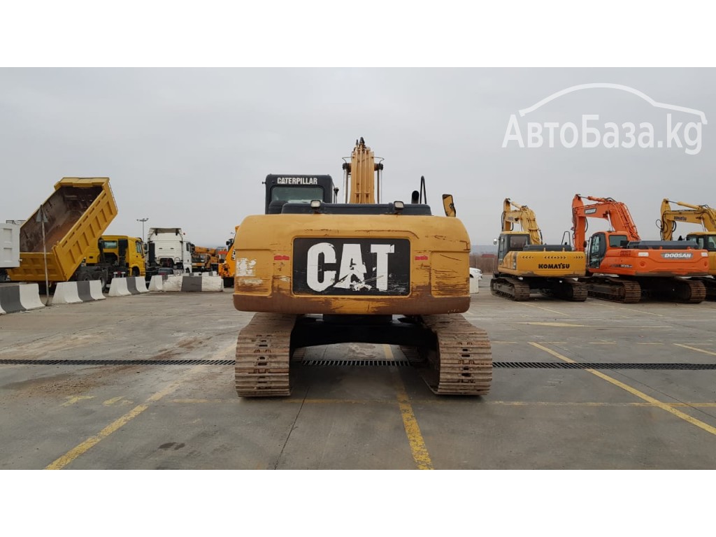 Продам гусеничный экскаватор Caterpillar 320DL