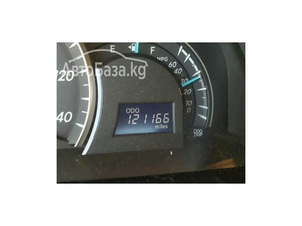 Toyota Camry 2012 года за ~809 800 сом