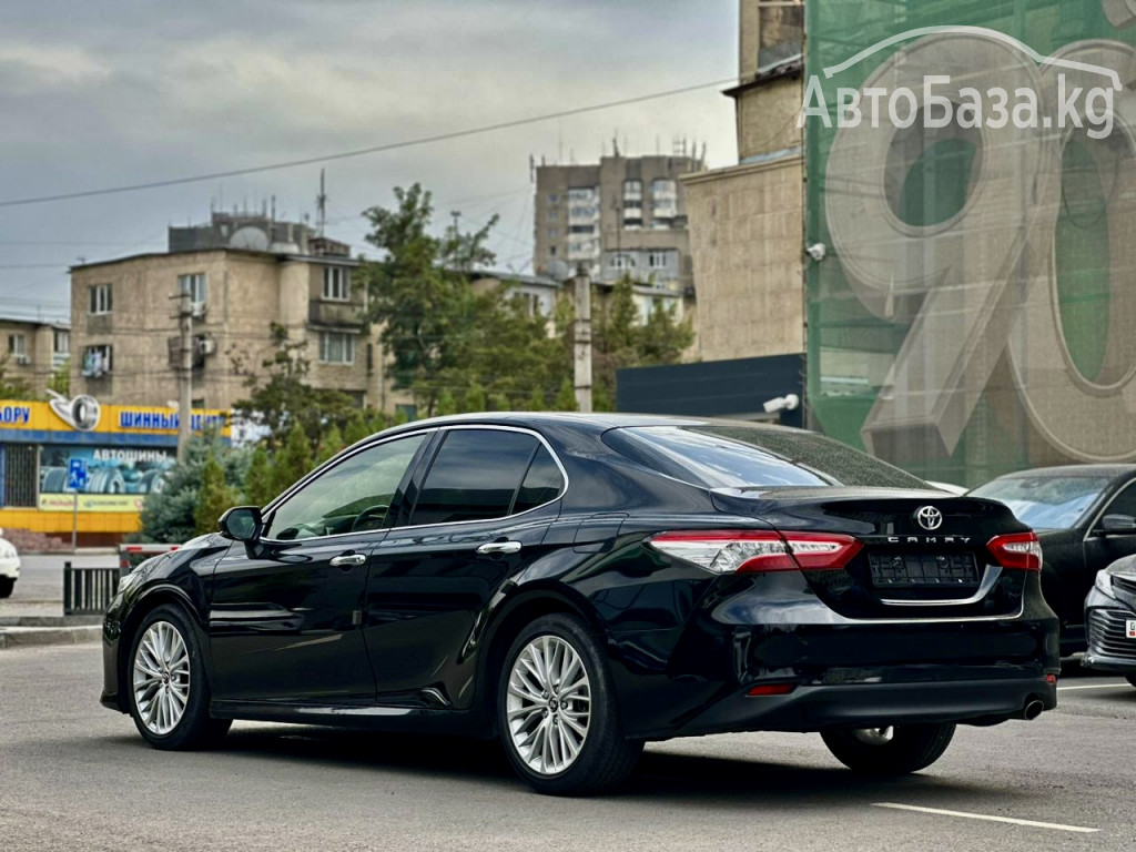 Toyota Camry 2017 года за ~2 543 200 сом