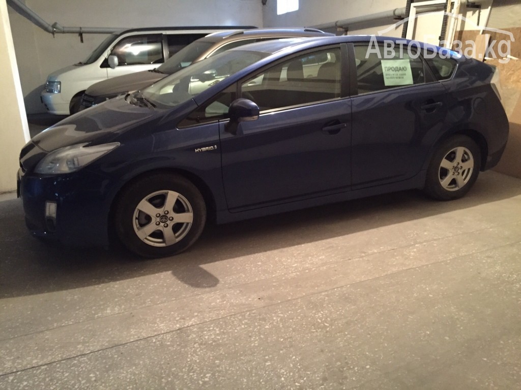 Toyota Prius 2010 года за ~1 106 200 сом