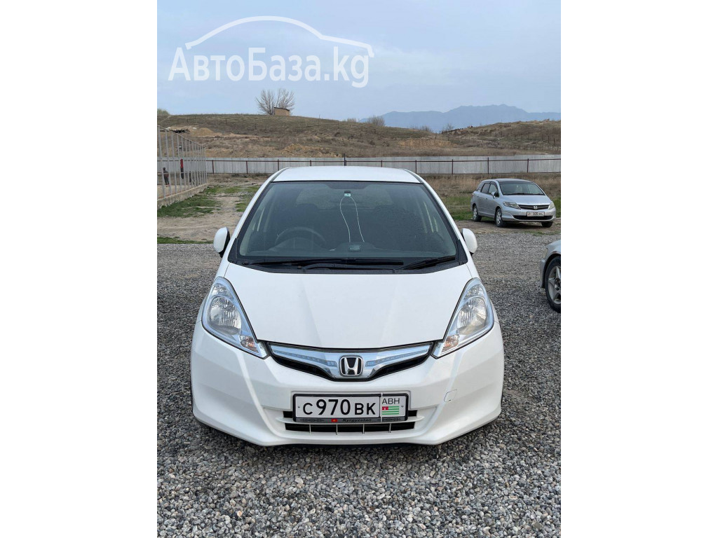 Honda Fit 2012 года за ~791 400 сом