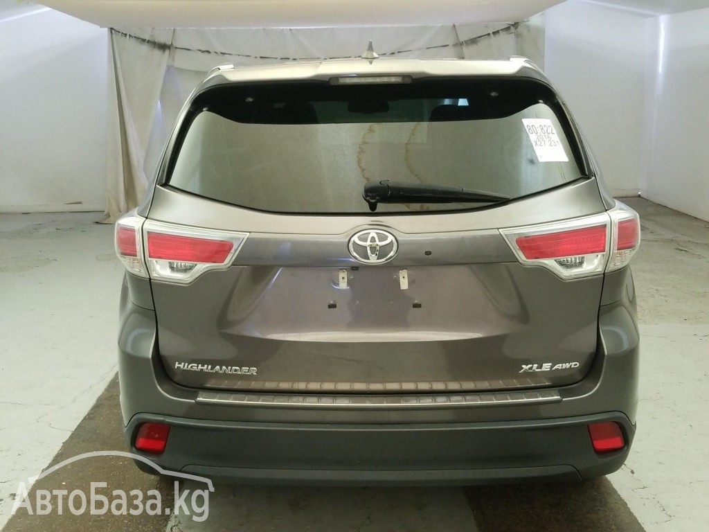 Toyota Highlander 2015 года за ~2 543 200 сом