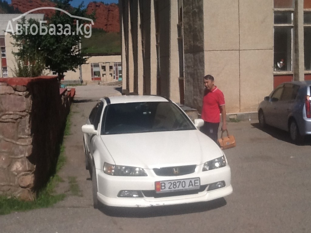 Honda Accord 2001 года за 190 400 сом