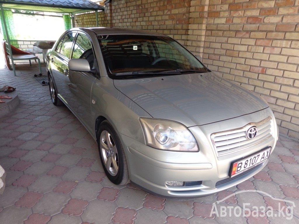 Toyota Avensis 2003 года за ~732 800 сом