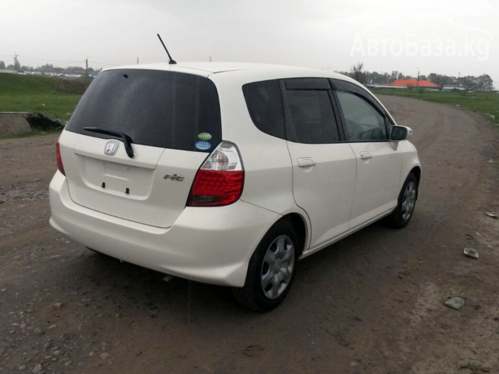 Honda Fit 2006 года за ~344 900 сом