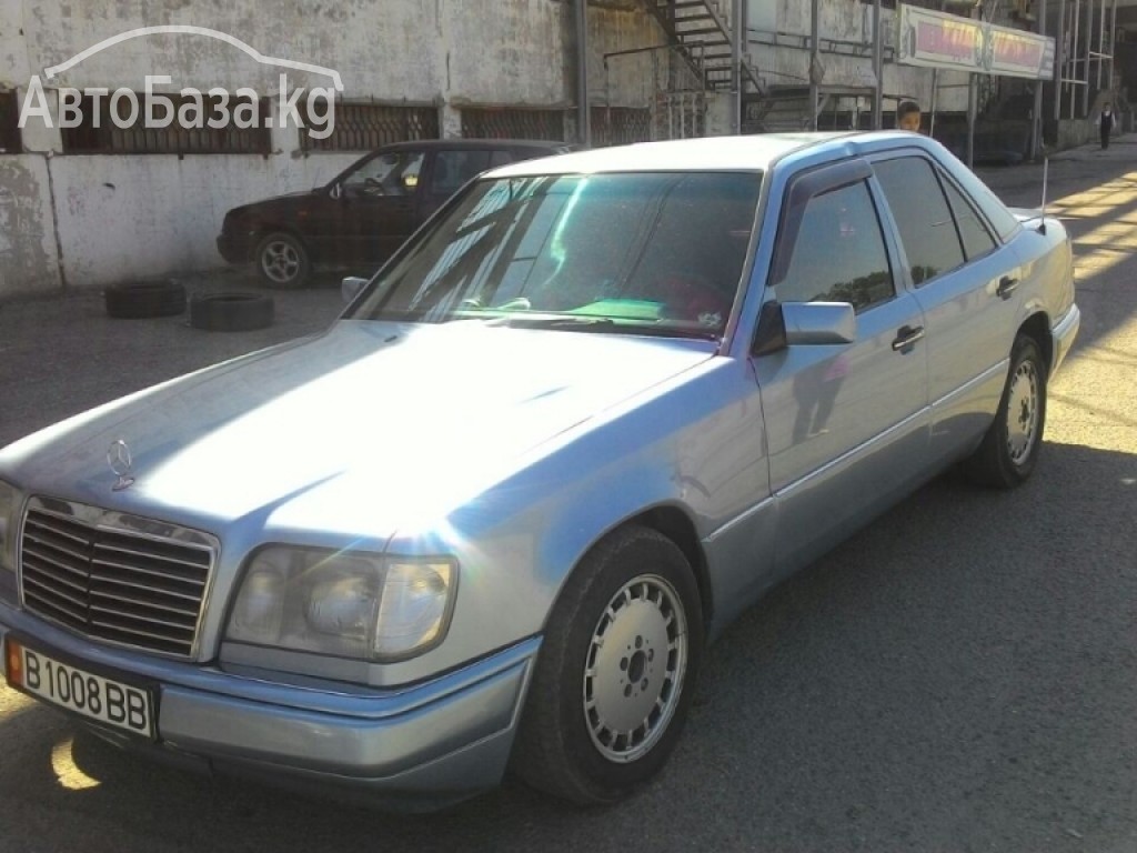 Mercedes-Benz E-Класс 1993 года за ~277 400 сом