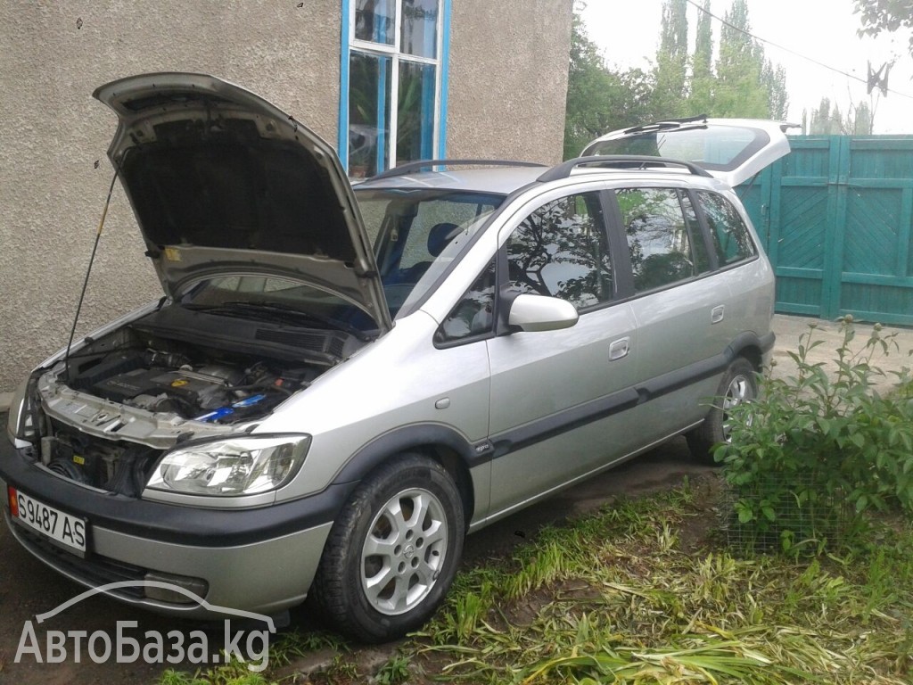 Opel Zafira 2003 года за 4 500$