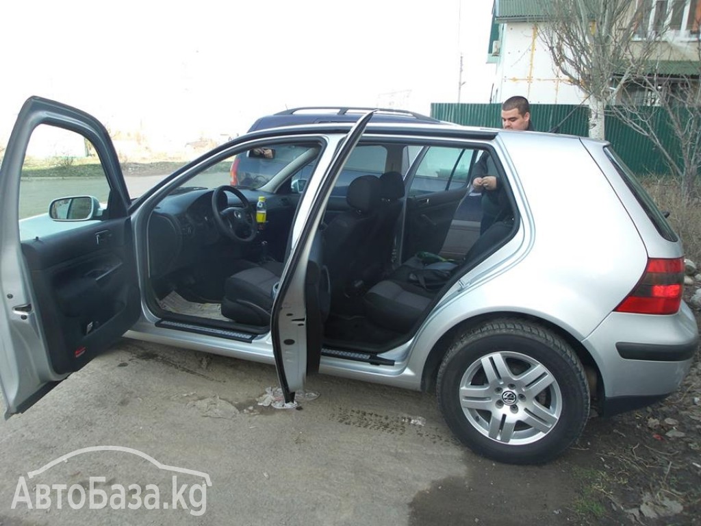 Автовоз Volkswagen Golf 4