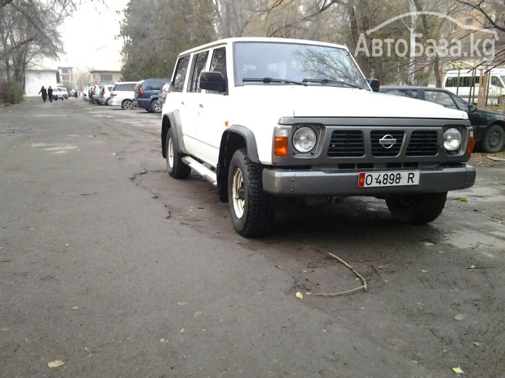 Nissan Patrol 1995 года за ~560 400 сом