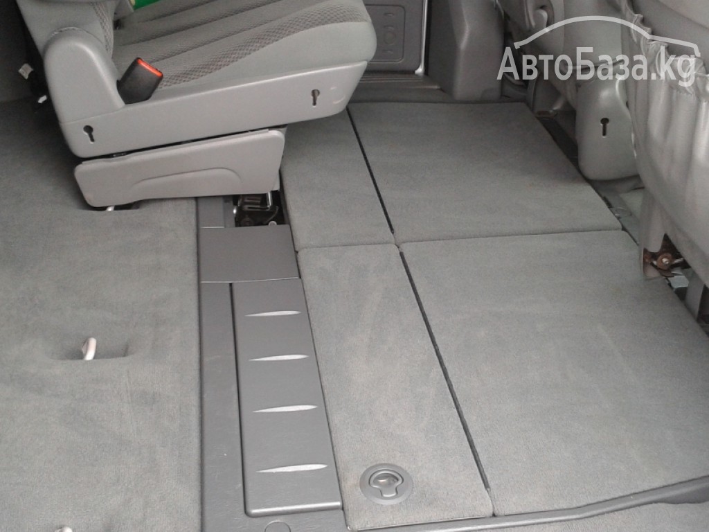 Chrysler Grand Voyager 2005 года за ~1 163 800 сом