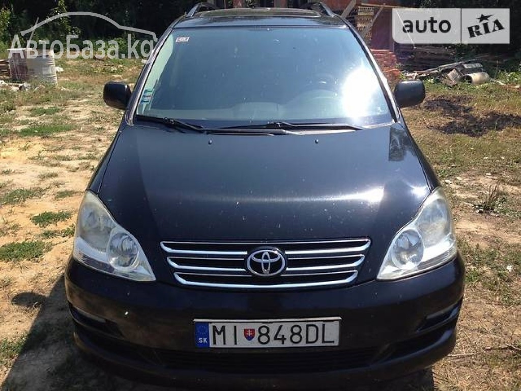 Toyota Avensis Verso 2005 года за ~819 000 сом