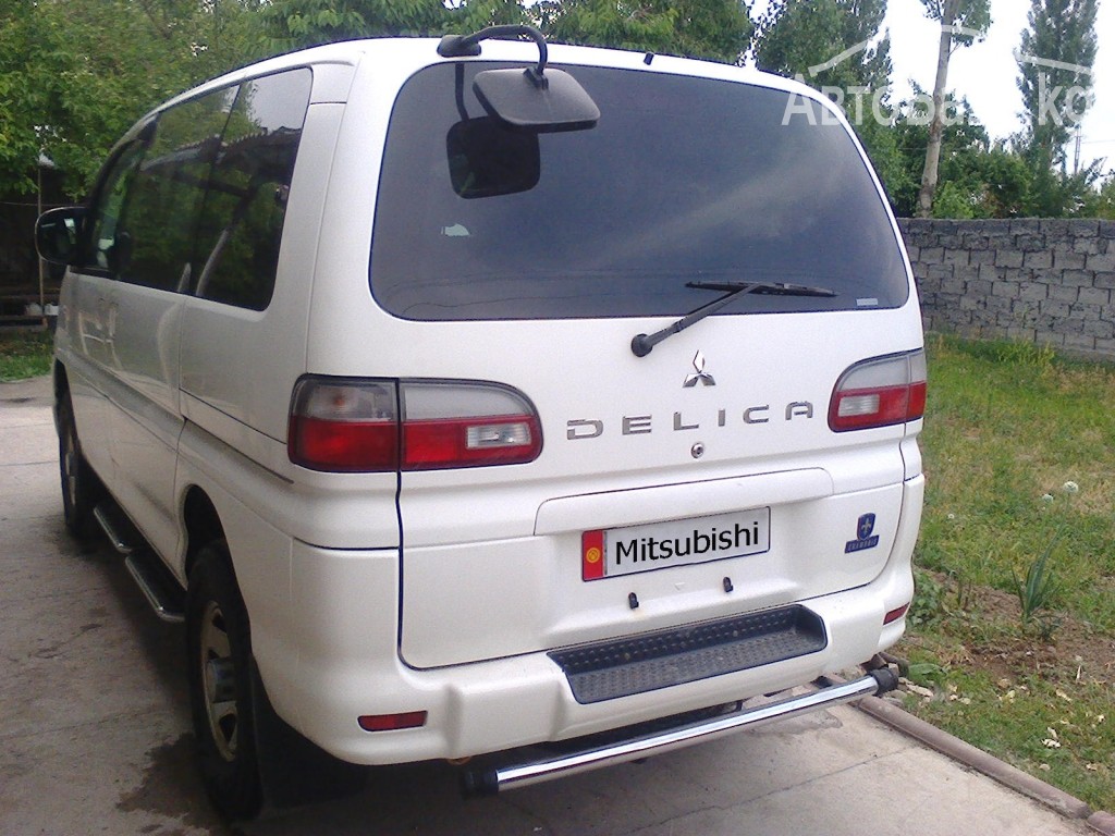 Mitsubishi Delica 2005 года за ~775 900 сом