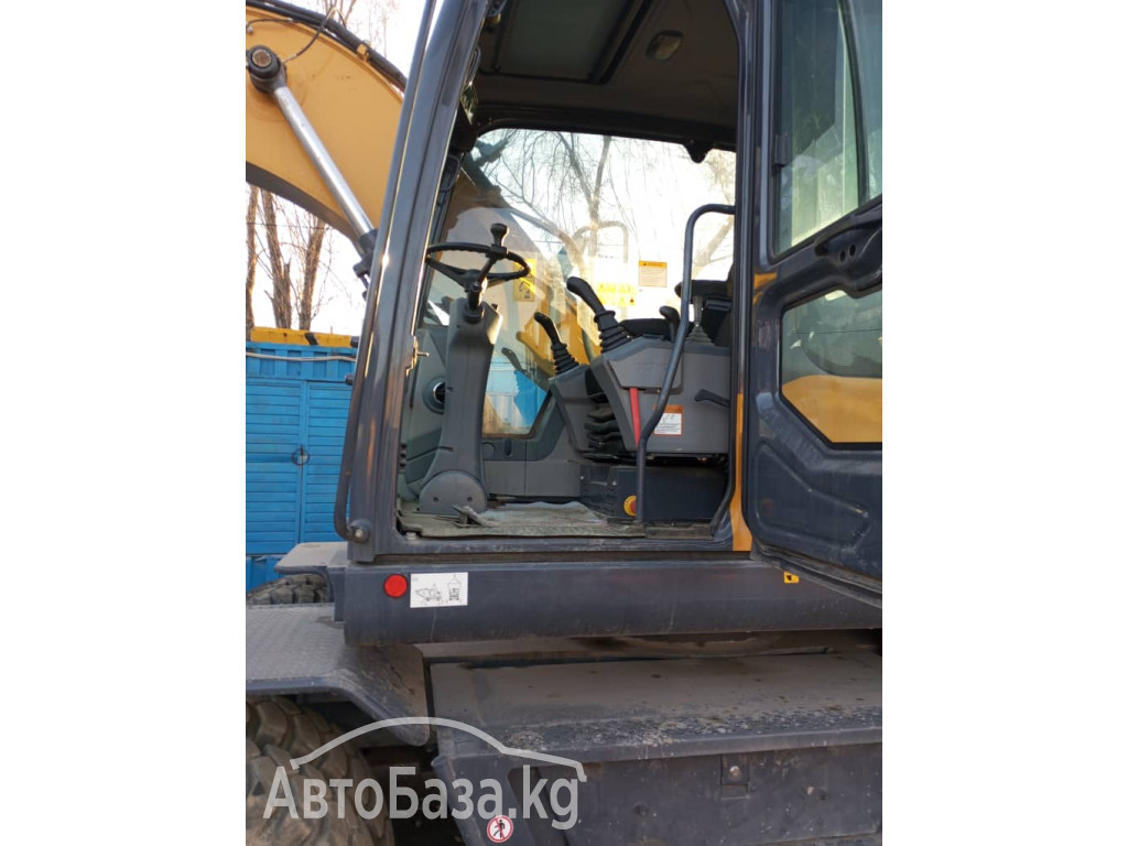 Экскаватор XGMA XE150WB