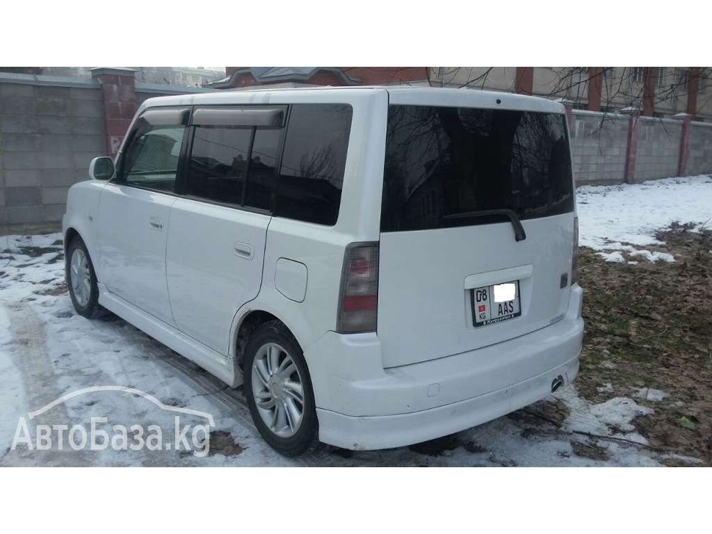 Toyota bB 2003 года за ~313 100 сом