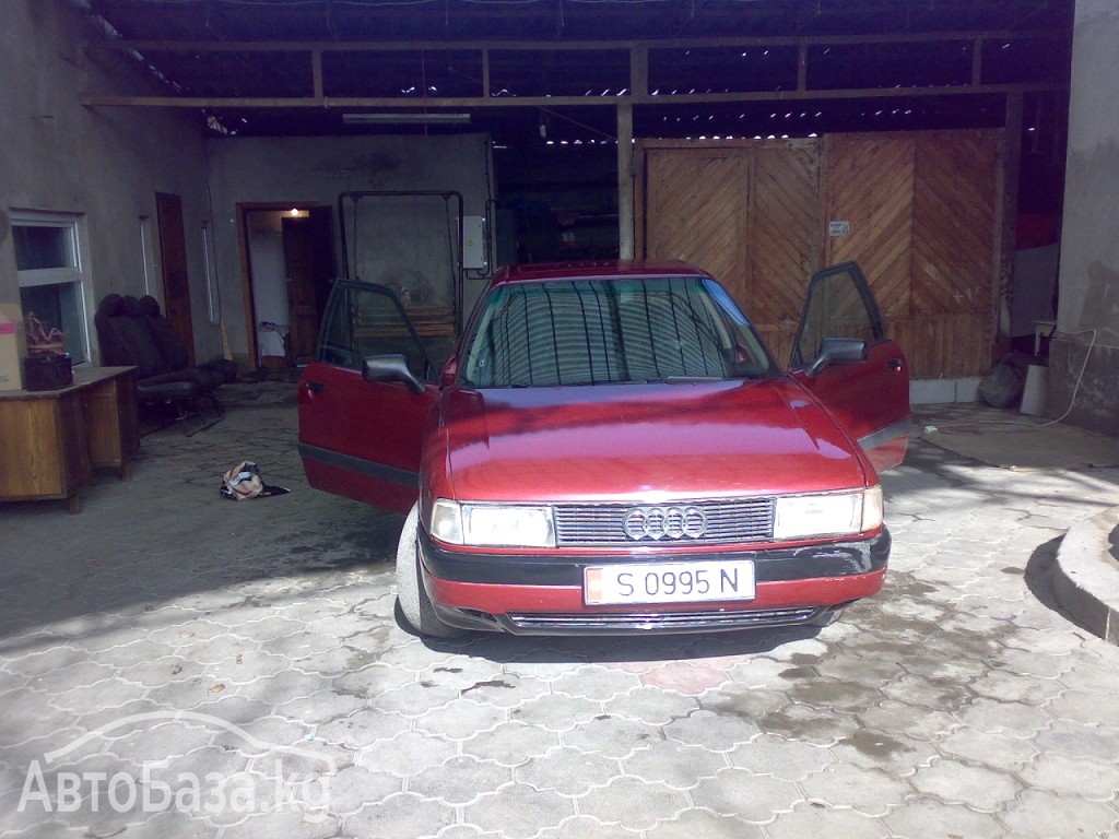 Audi 80 1989 года за ~198 300 сом