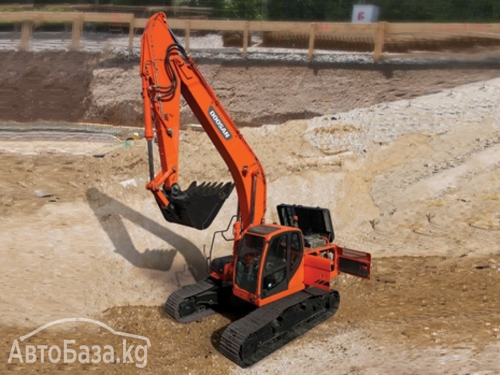 Экскаватор Doosan Гусеничный DX260LCA