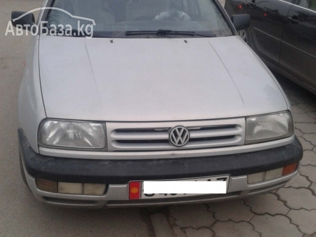Volkswagen Vento 1993 года за ~304 400 сом