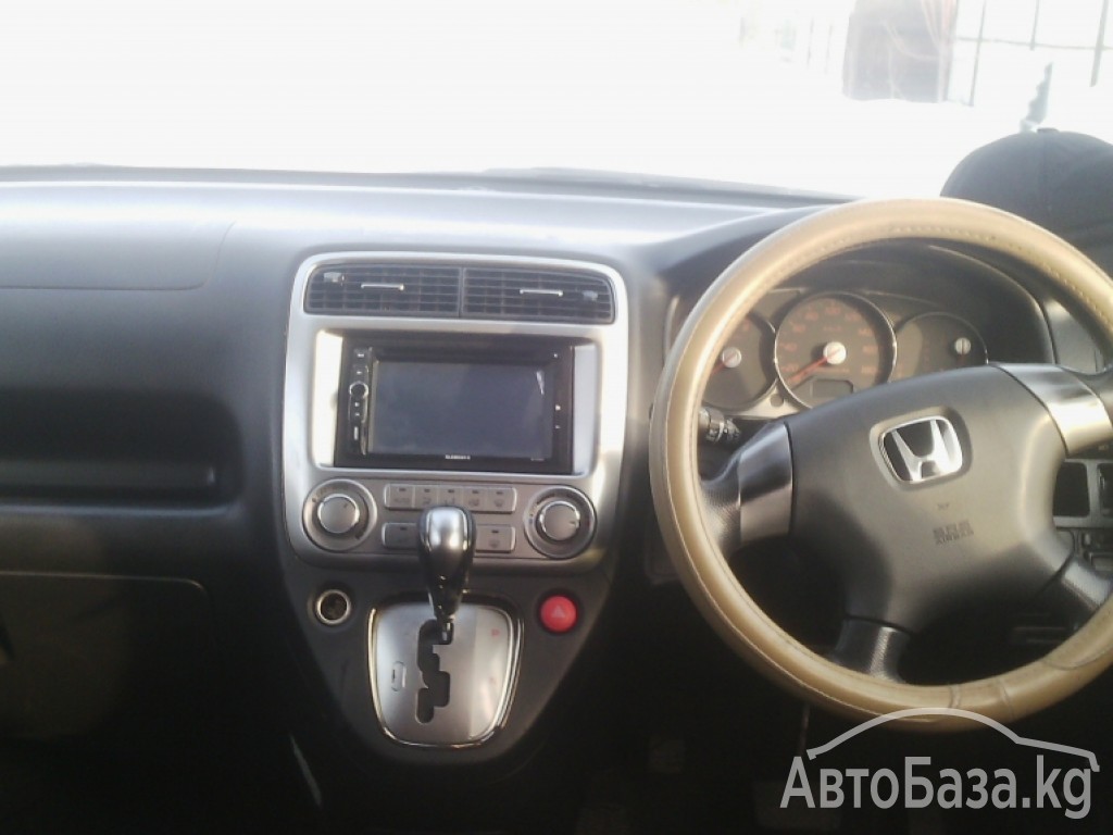 Honda Stream 2004 года за ~470 100 сом