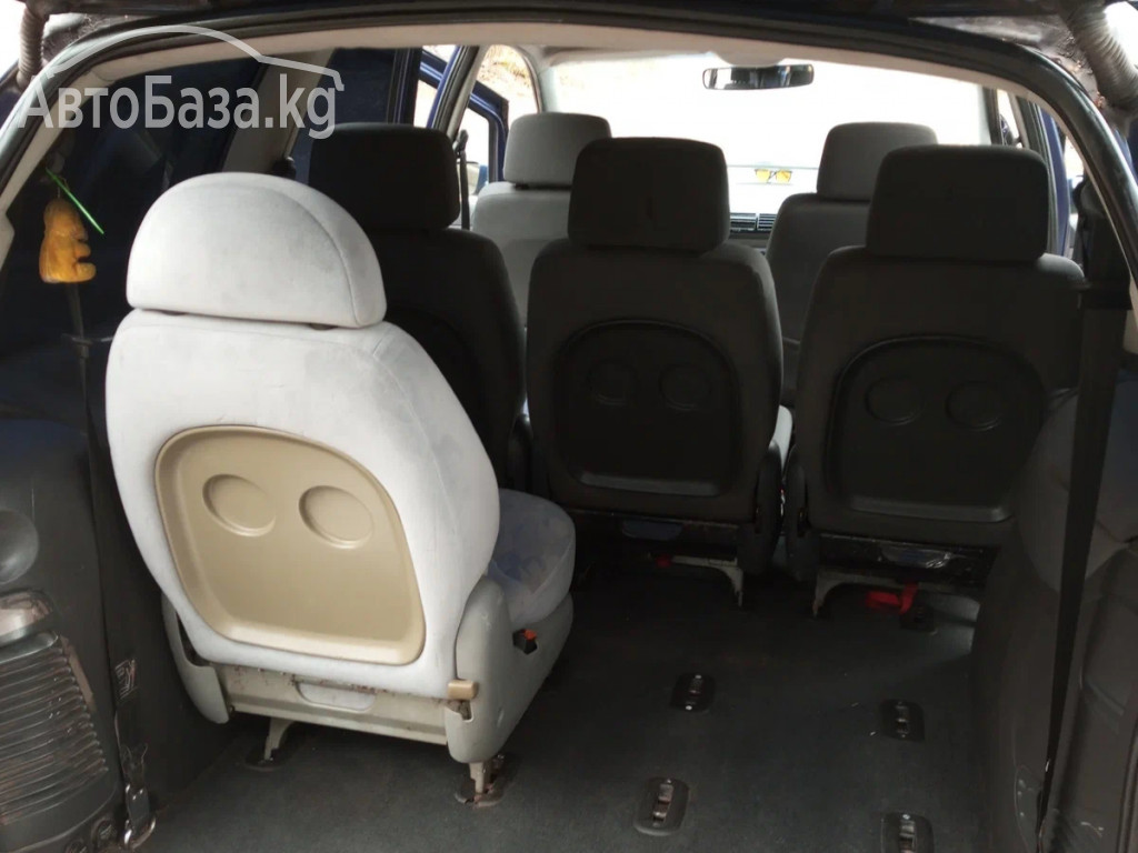 Volkswagen Sharan 2000 года за 450 000 сом