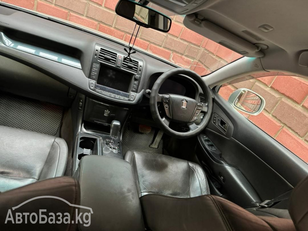 Toyota Crown 2009 года за ~931 100 сом