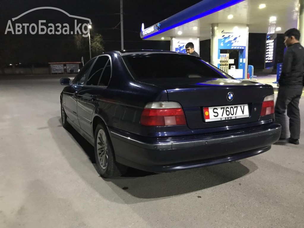 BMW 5 серия 2000 года за ~301 800 сом