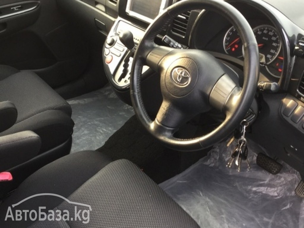 Toyota Wish 2004 года за ~534 500 сом