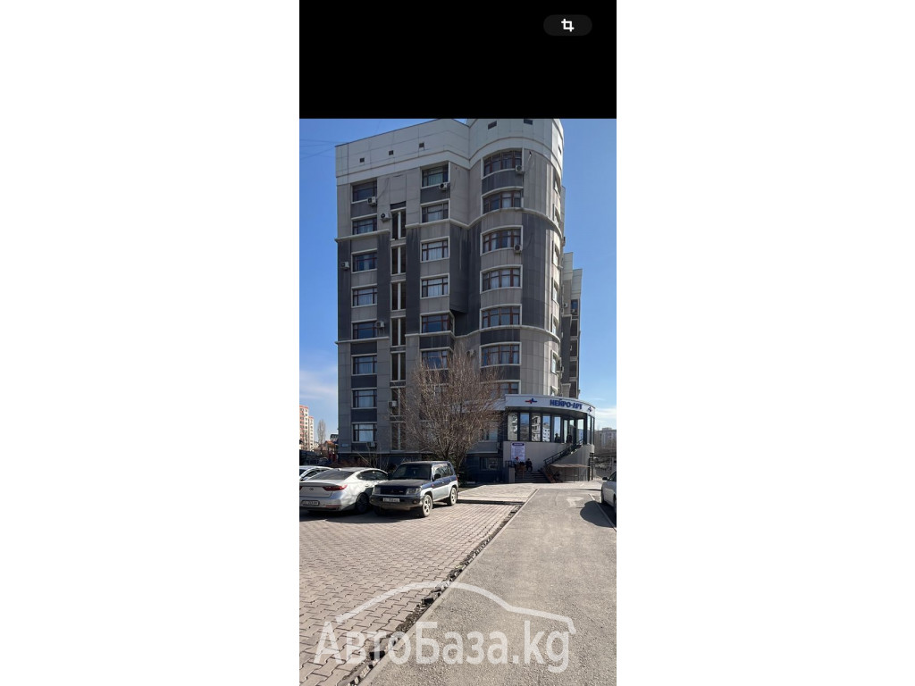 Помещение коммерческое. Продаю  первый этаж, 1-я линия, по ул. Ахунбаева 