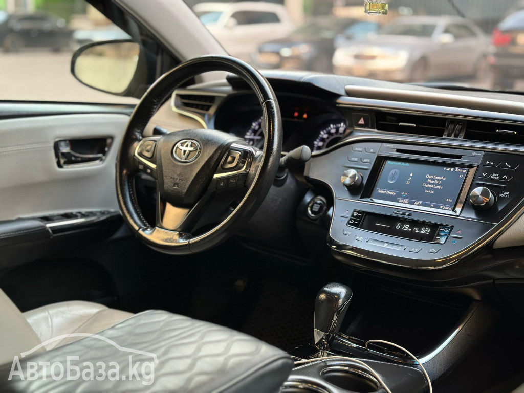 Toyota Avalon 2016 года за ~1 040 700 руб.