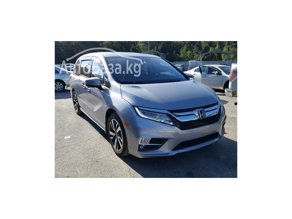 Honda Odyssey 2017 года за ~2 181 100 сом