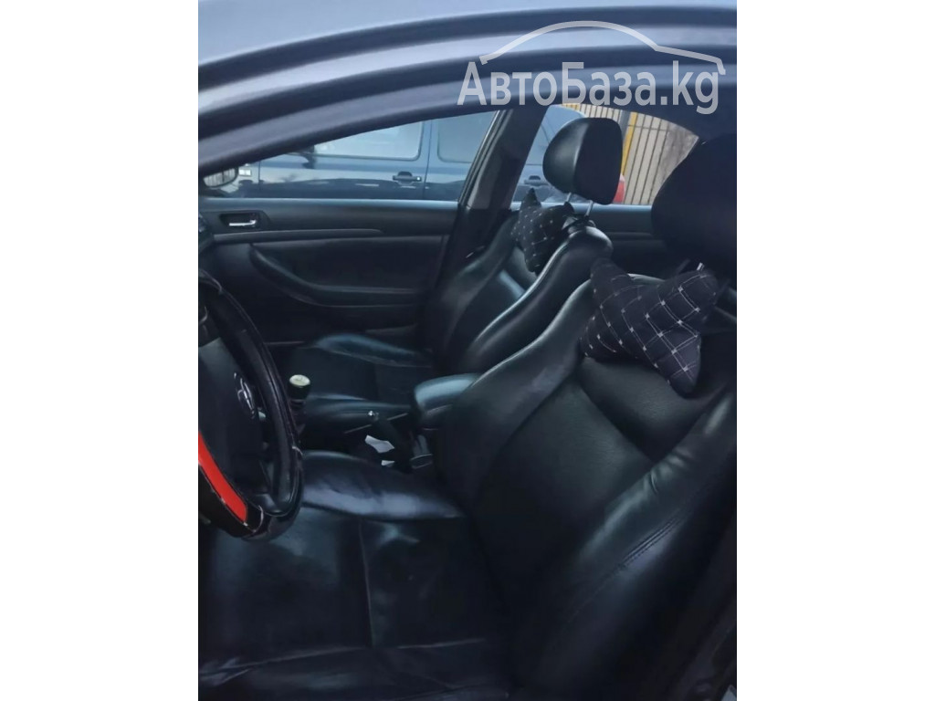 Toyota Avensis 2008 года за ~695 700 сом