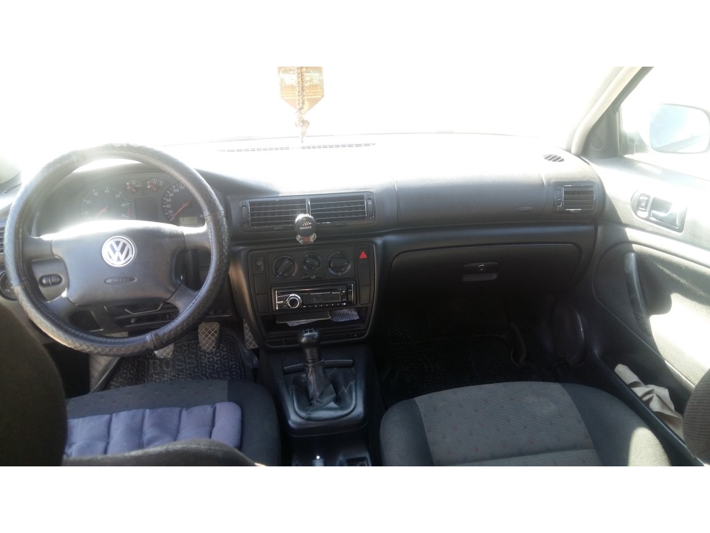 Volkswagen Passat 1998 года за 200 000 сом