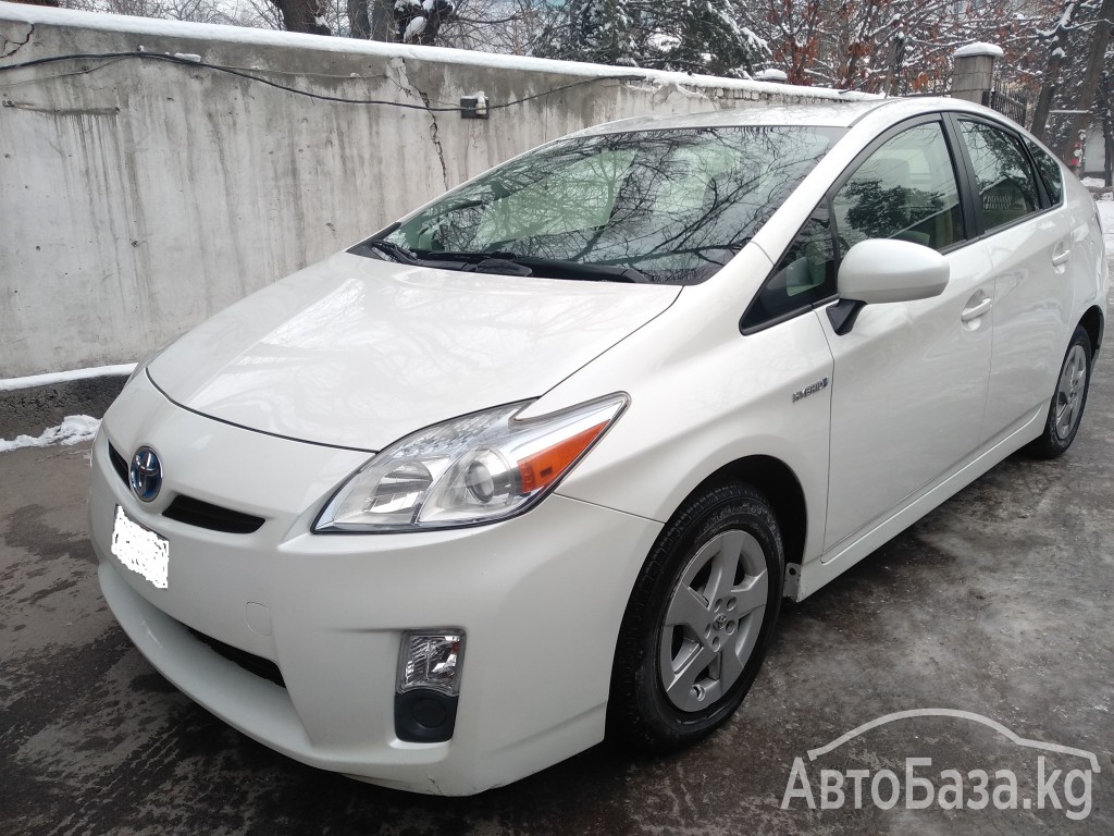 Toyota Prius 2010 года за 9 400$