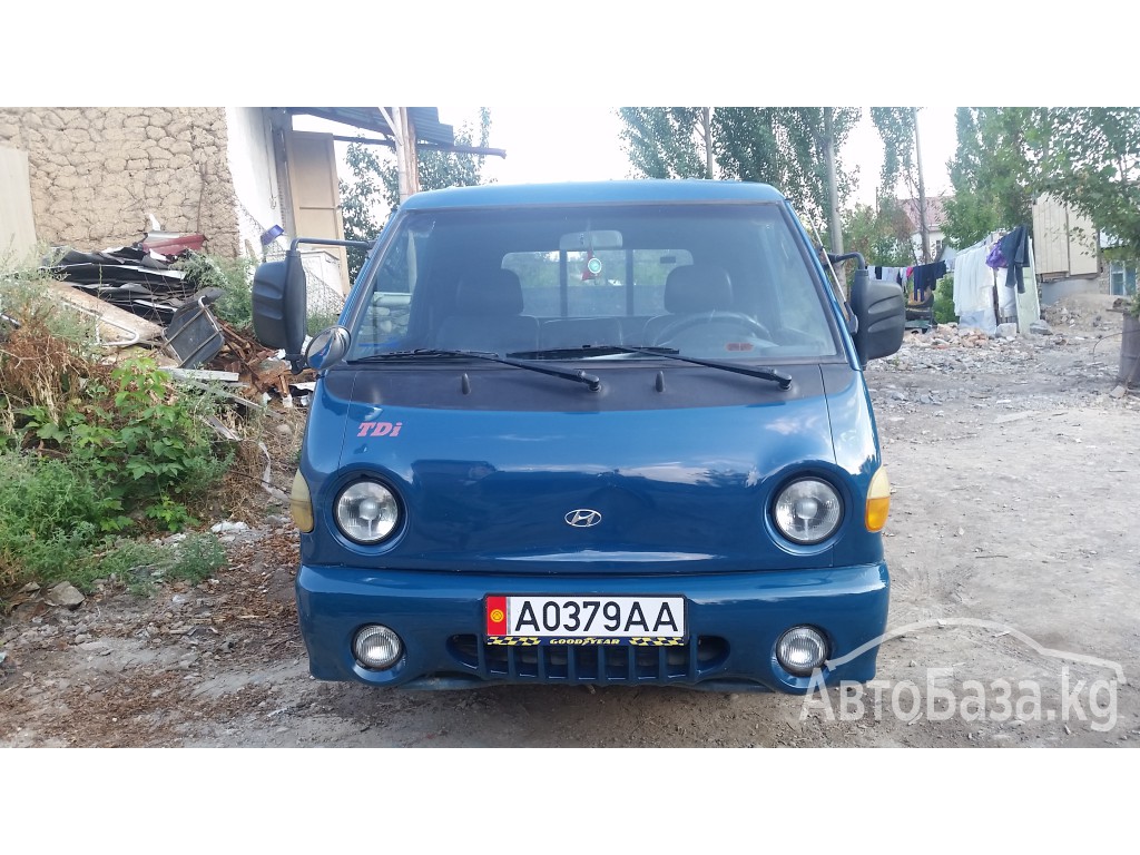 Hyundai H-1 2001 года за ~442 500 сом