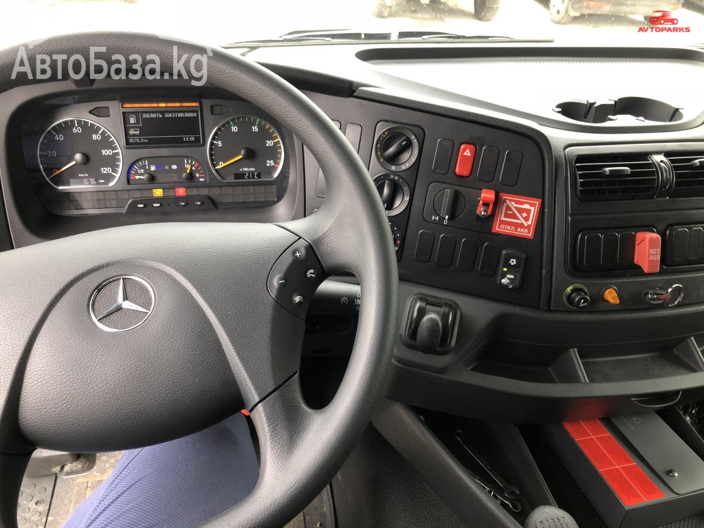 Тягач Mercedes-Benz Axor