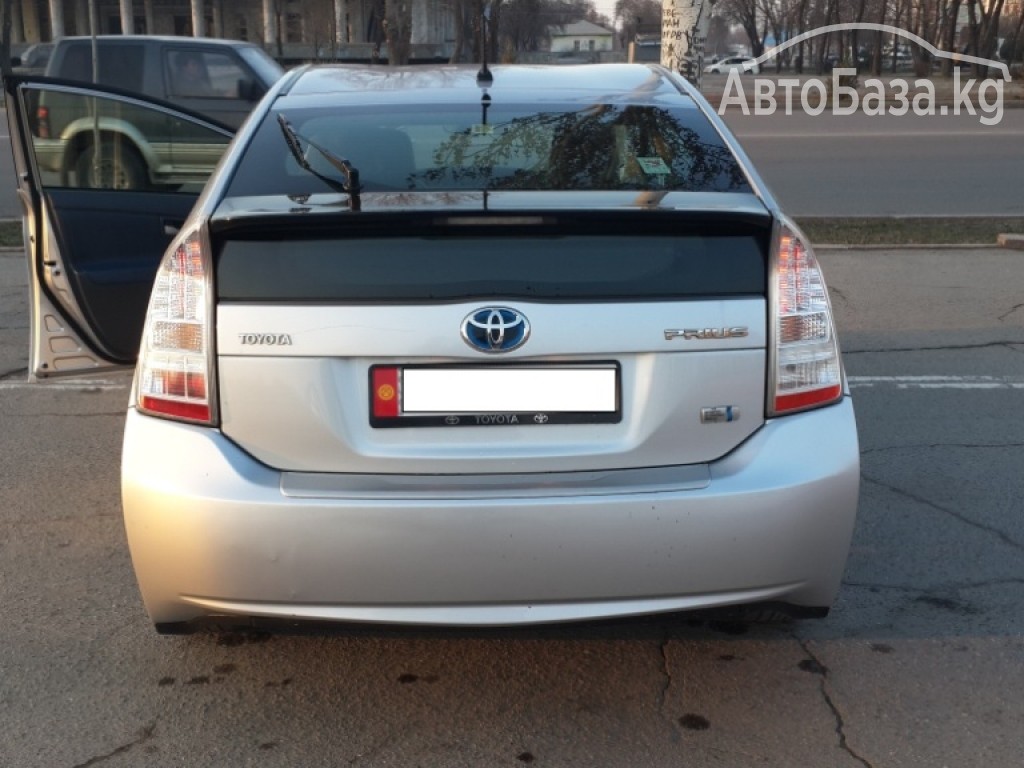 Toyota Prius 2010 года за ~862 000 сом