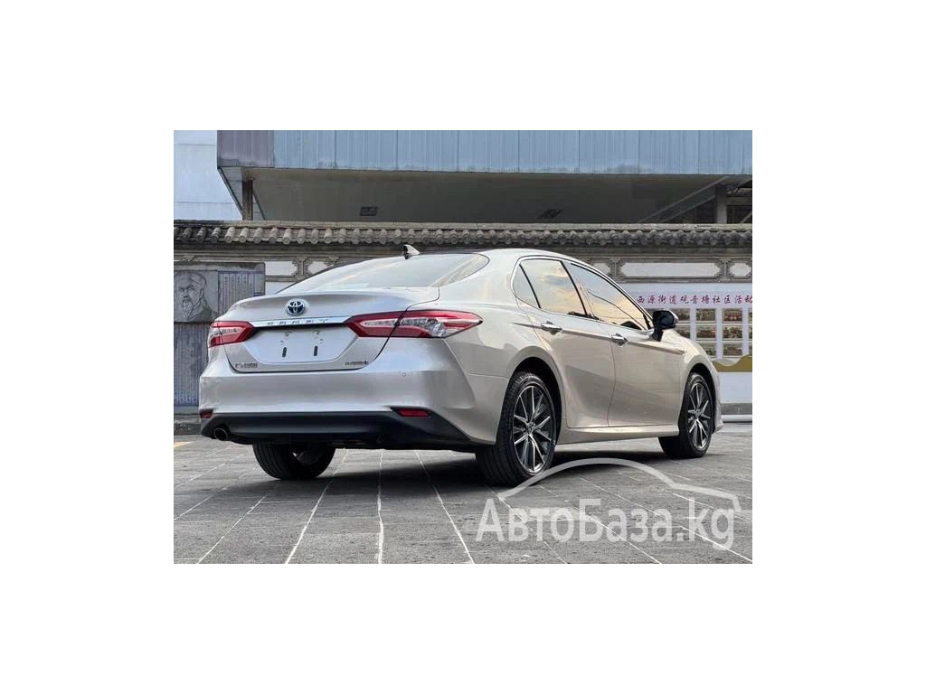 Toyota Camry 2017 года за ~2 269 700 руб.
