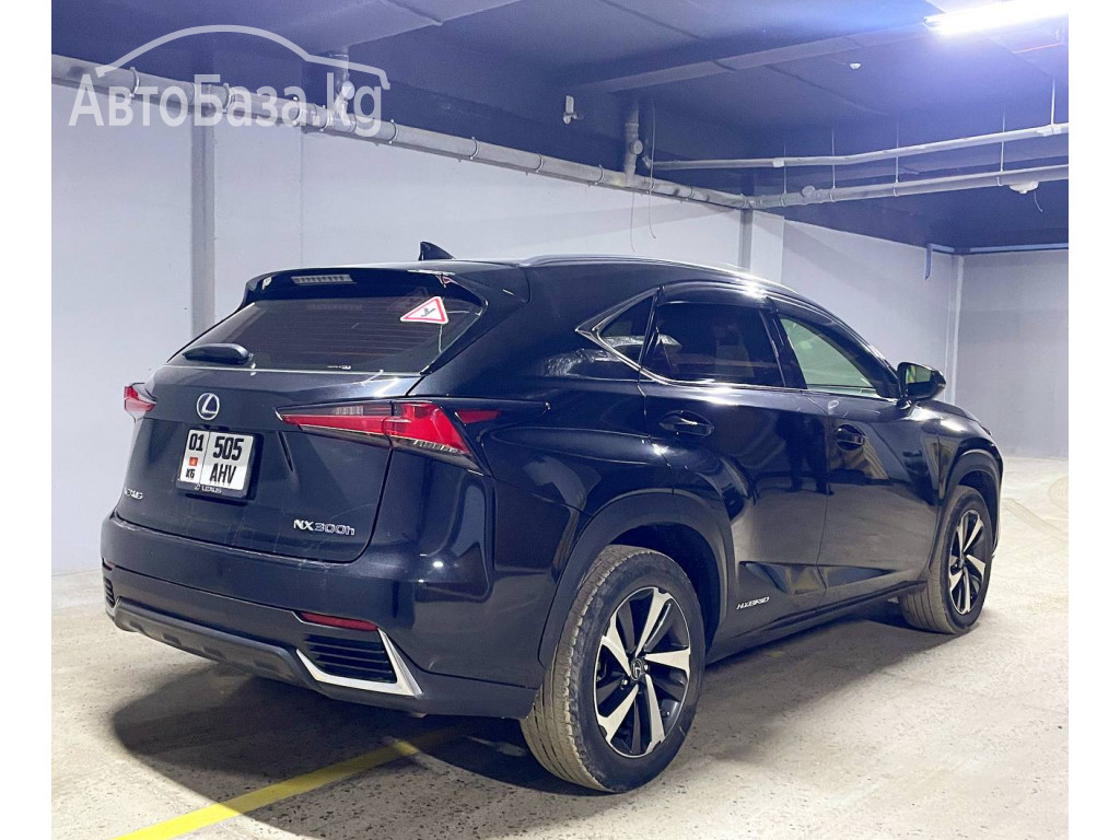 Lexus NX 2017 года за ~2 317 100 руб.