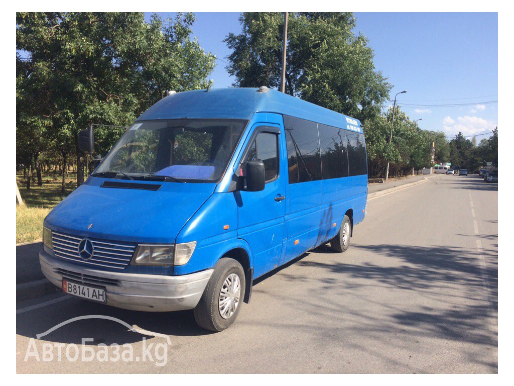 Фургон Mercedes-Benz Sprinter