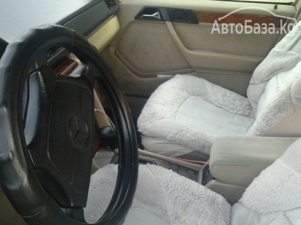 Mercedes-Benz E-Класс 1994 года за 200 000 сом