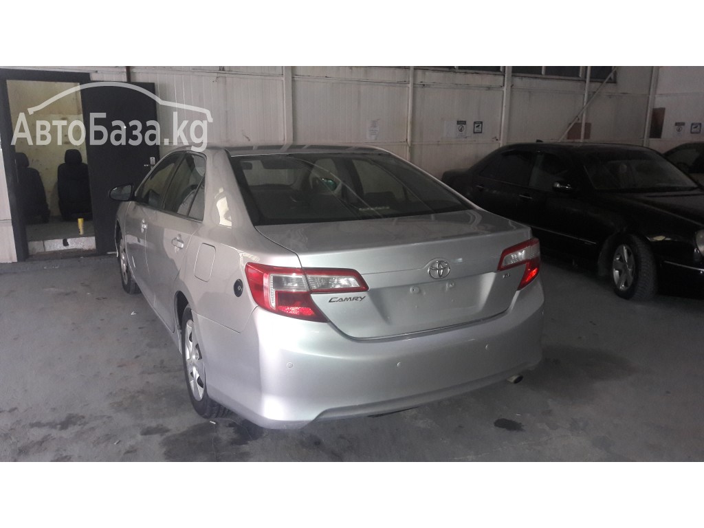 Toyota Camry 2013 года за ~889 900 сом