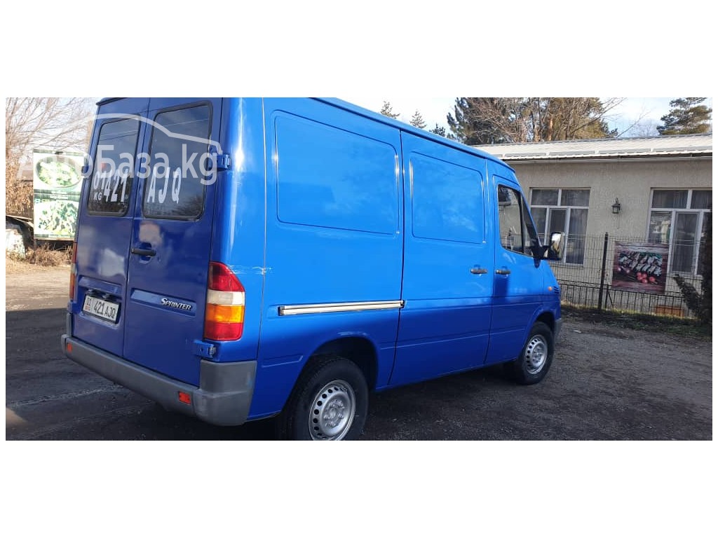 Фургон Mercedes-Benz Sprinter 