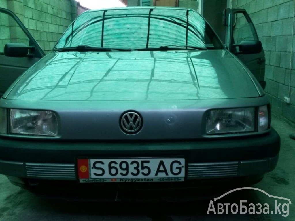 Volkswagen Passat 1990 года за ~309 800 сом
