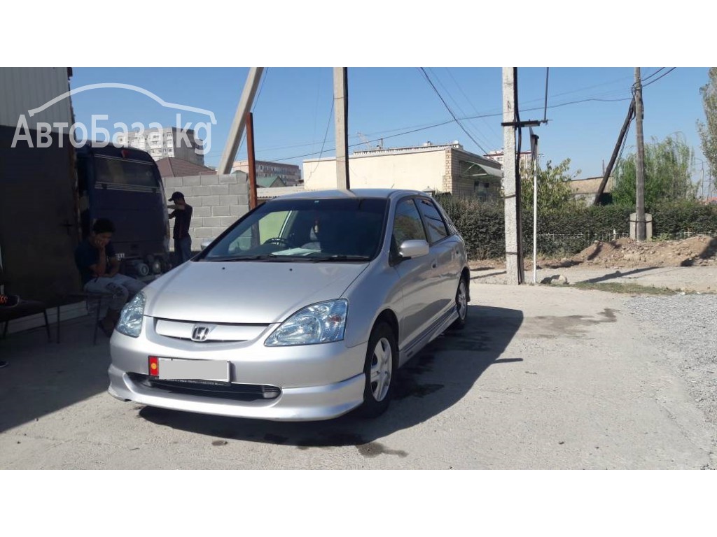 Honda Civic 2003 года за ~310 400 сом