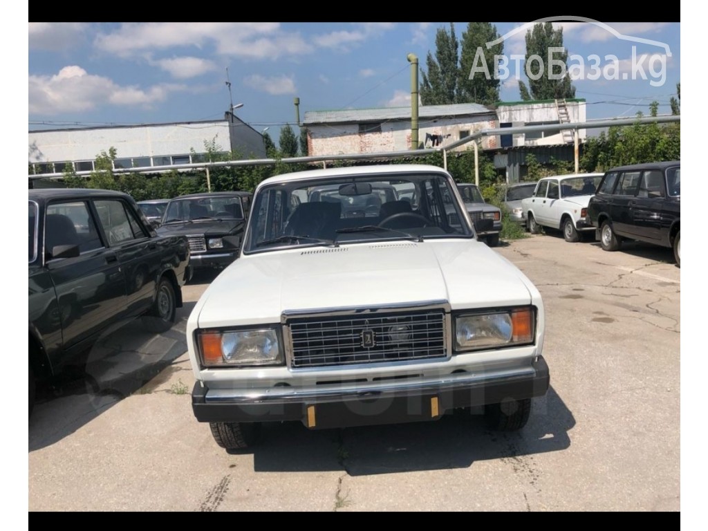 ВАЗ (Lada) 2107 2011 года за ~388 000 сом