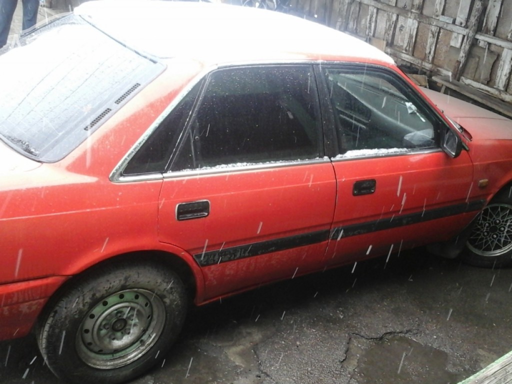 Mazda 626 1989 года за ~144 200 руб.