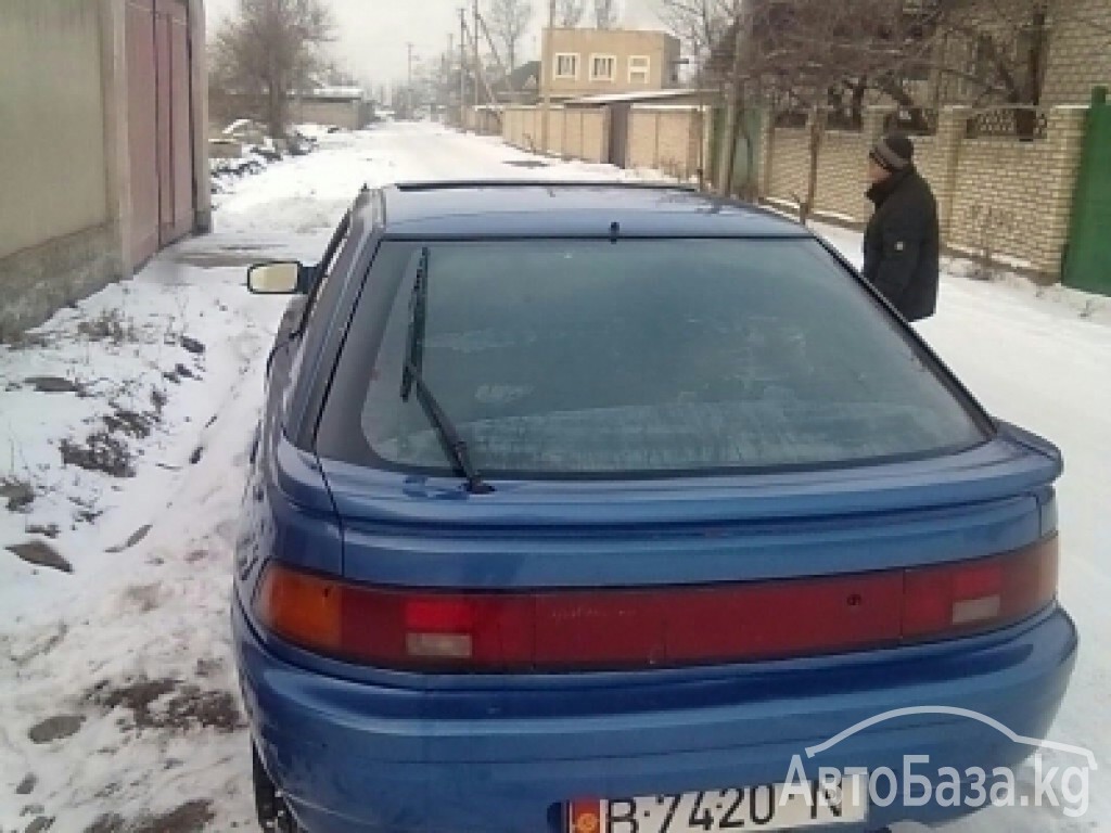 Mazda 323 1992 года за 1 500$