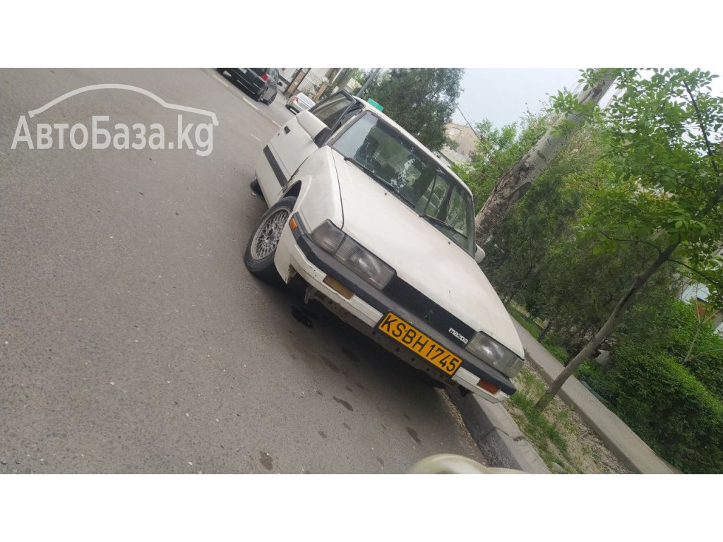 Mazda 626 1984 года за 100 000 сом