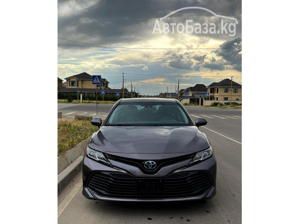 Toyota Camry 2017 года за ~1 563 100 сом