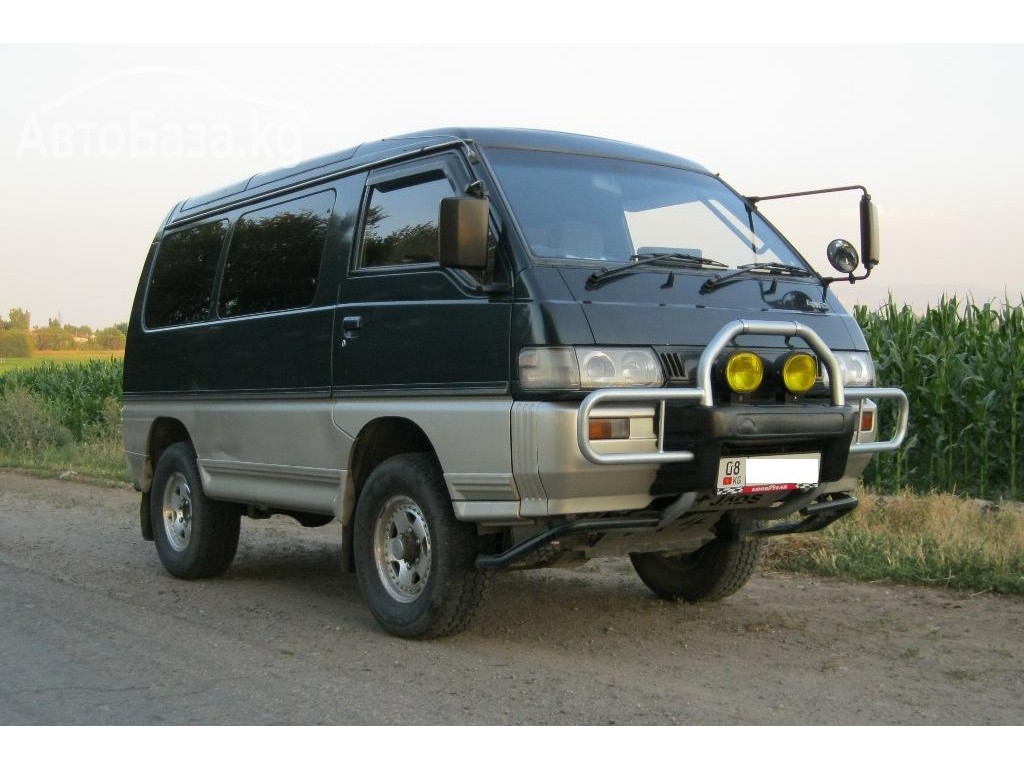 Mitsubishi Delica 1993 года за ~291 000 руб.