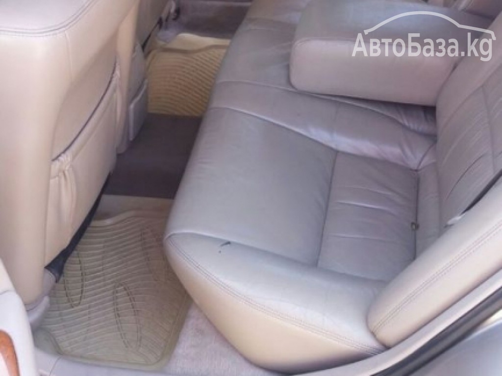 Lexus ES 2000 года за ~162 400 сом